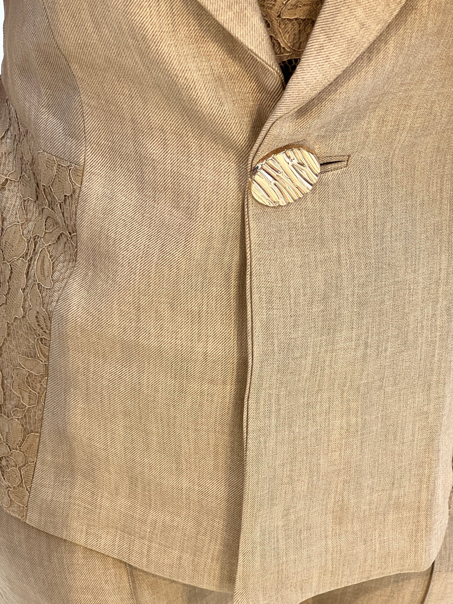 THE POWER FORMAL SUIT