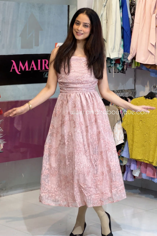 PRETTY PINK DRESSES