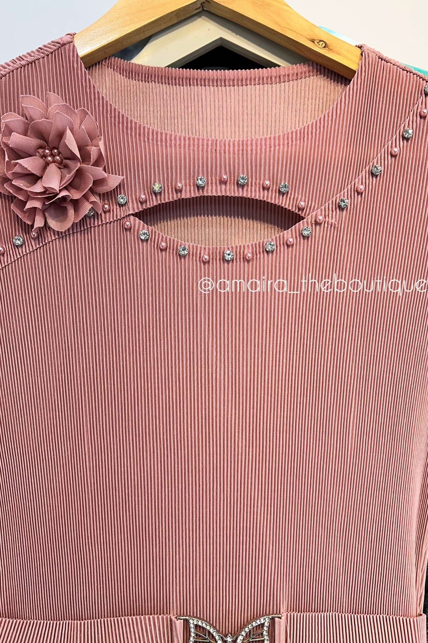 RIRI KOREAN DRESSES