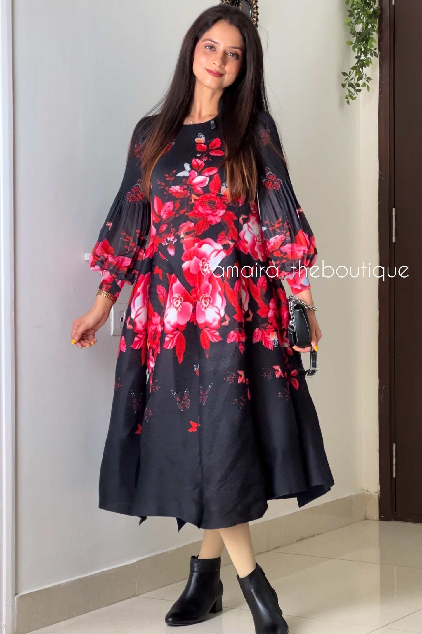 SAMAIRA KOREAN DRESSES