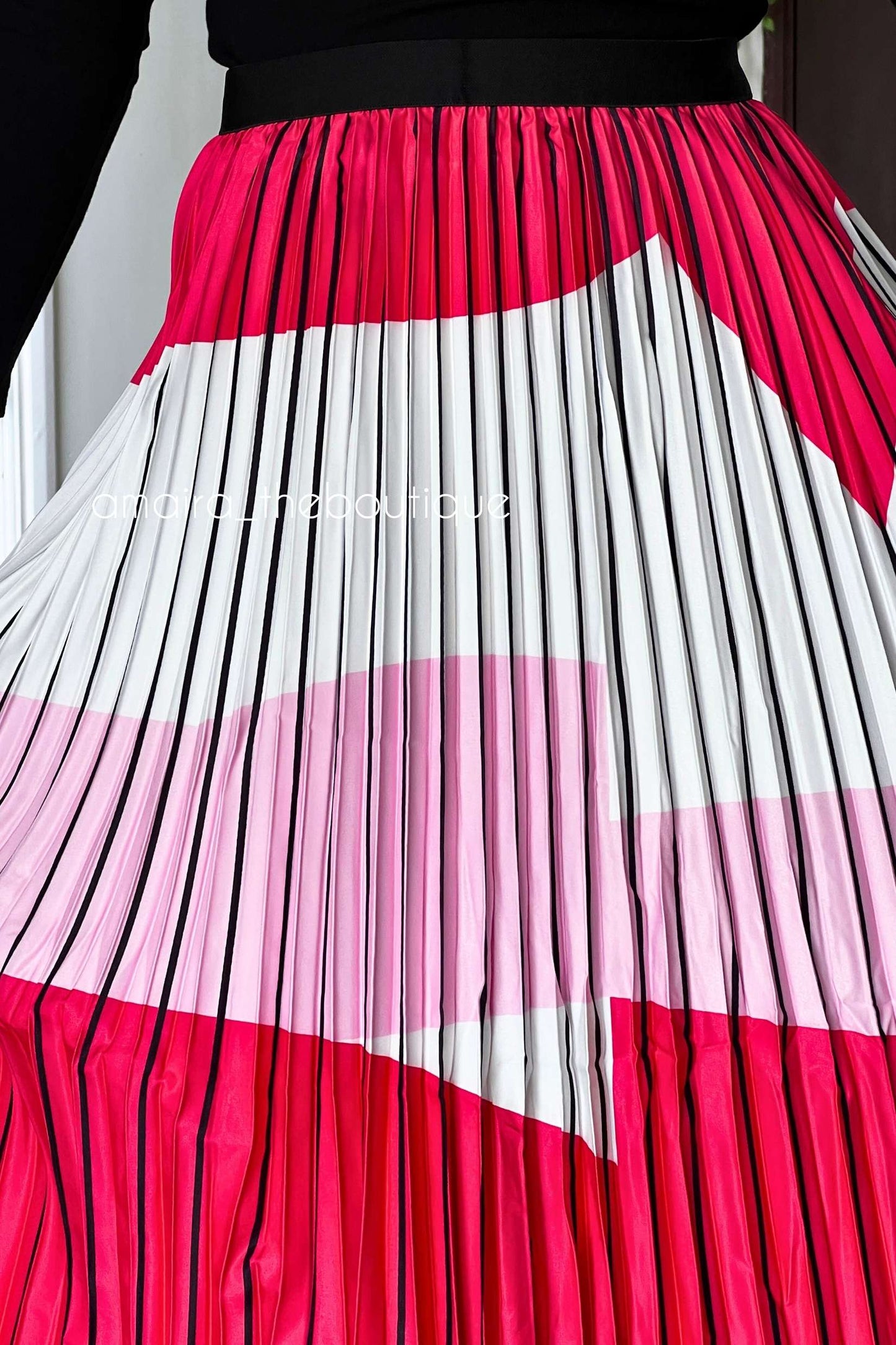 TOKYO PLEATED SKIRTS