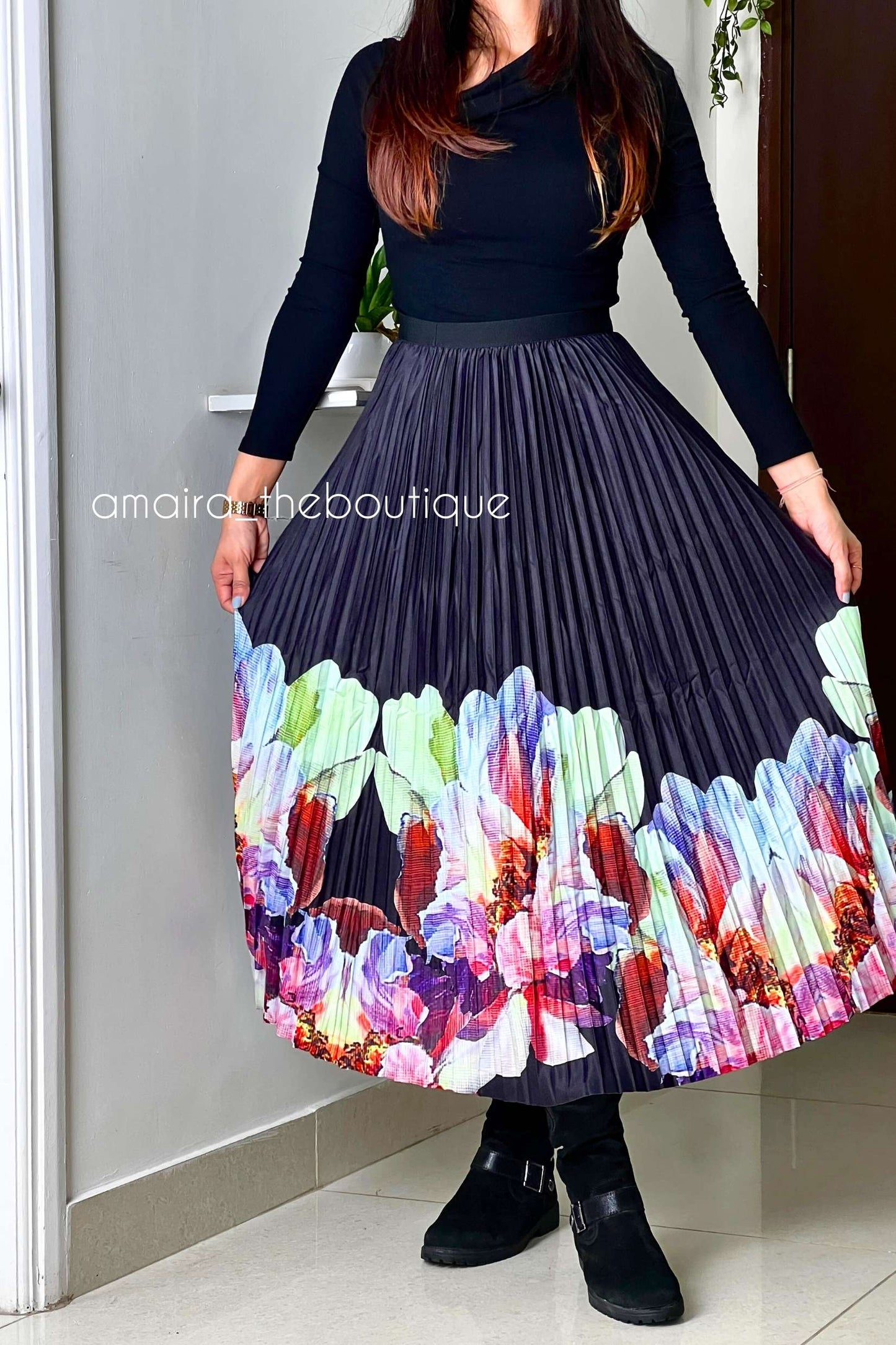 TOKYO PLEATED SKIRTS