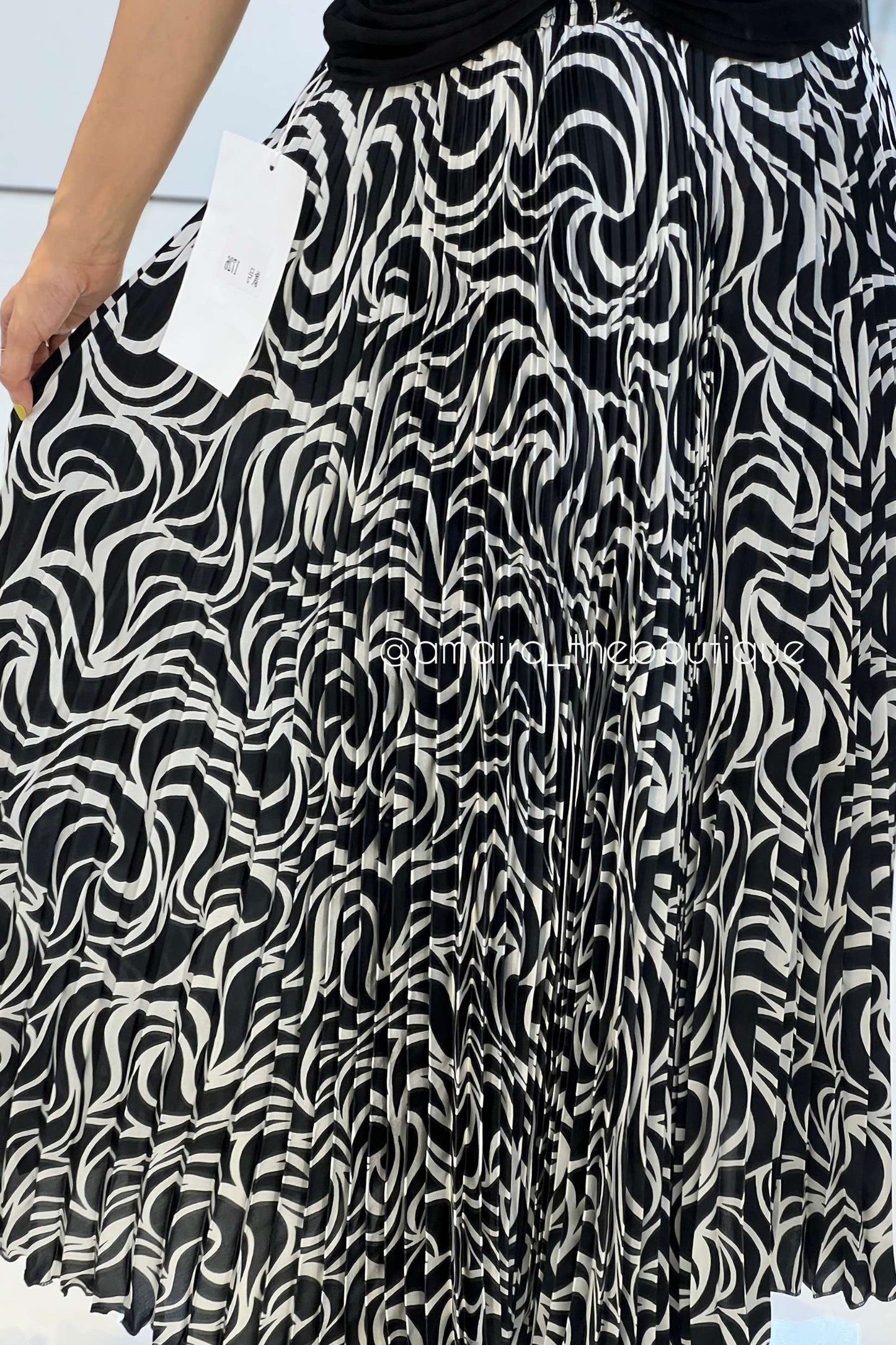 PLEATED SKIRTS