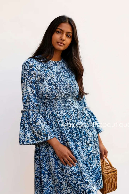 SMOCKING DRESS
