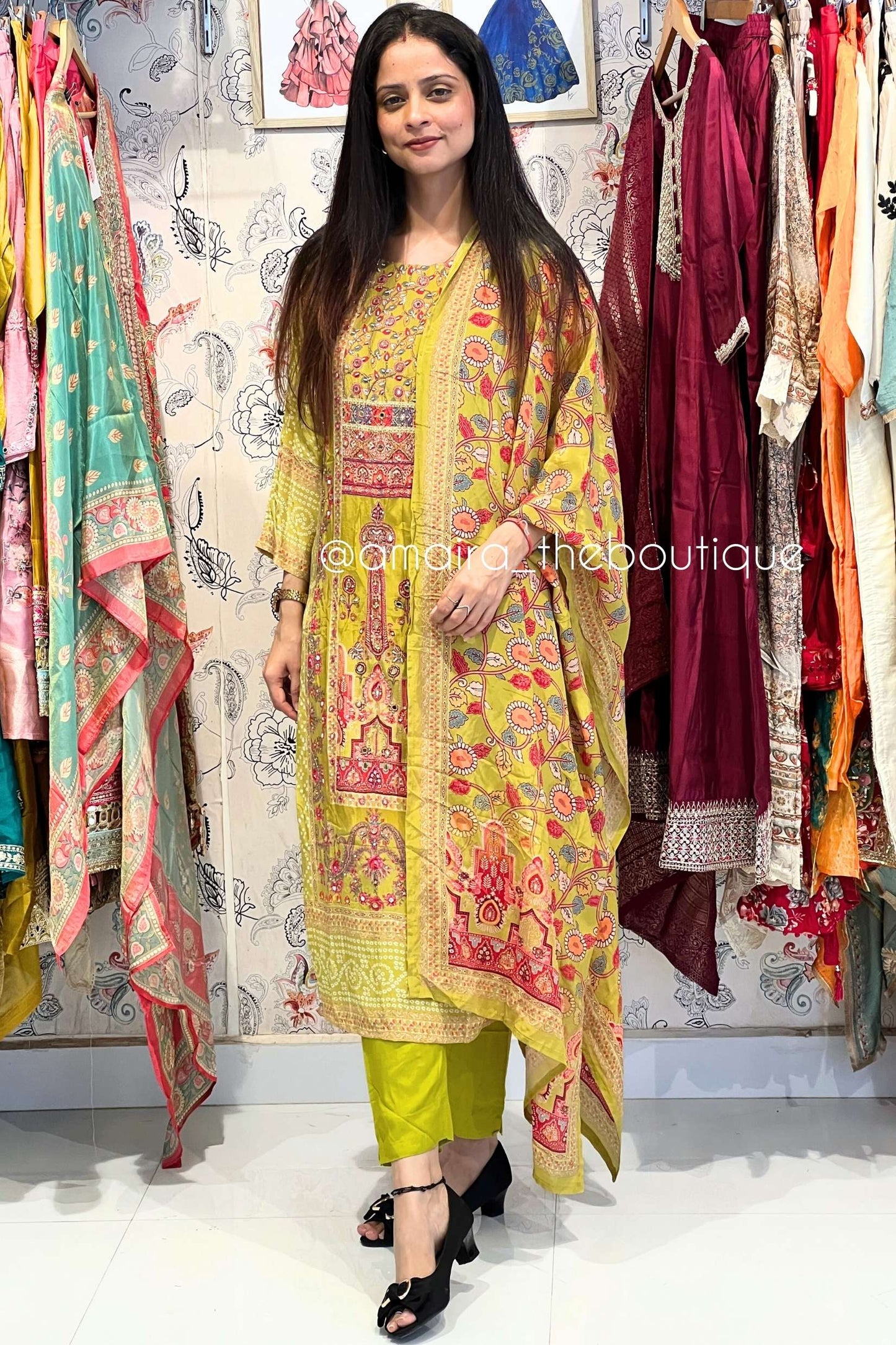 AROHI KURTA SET