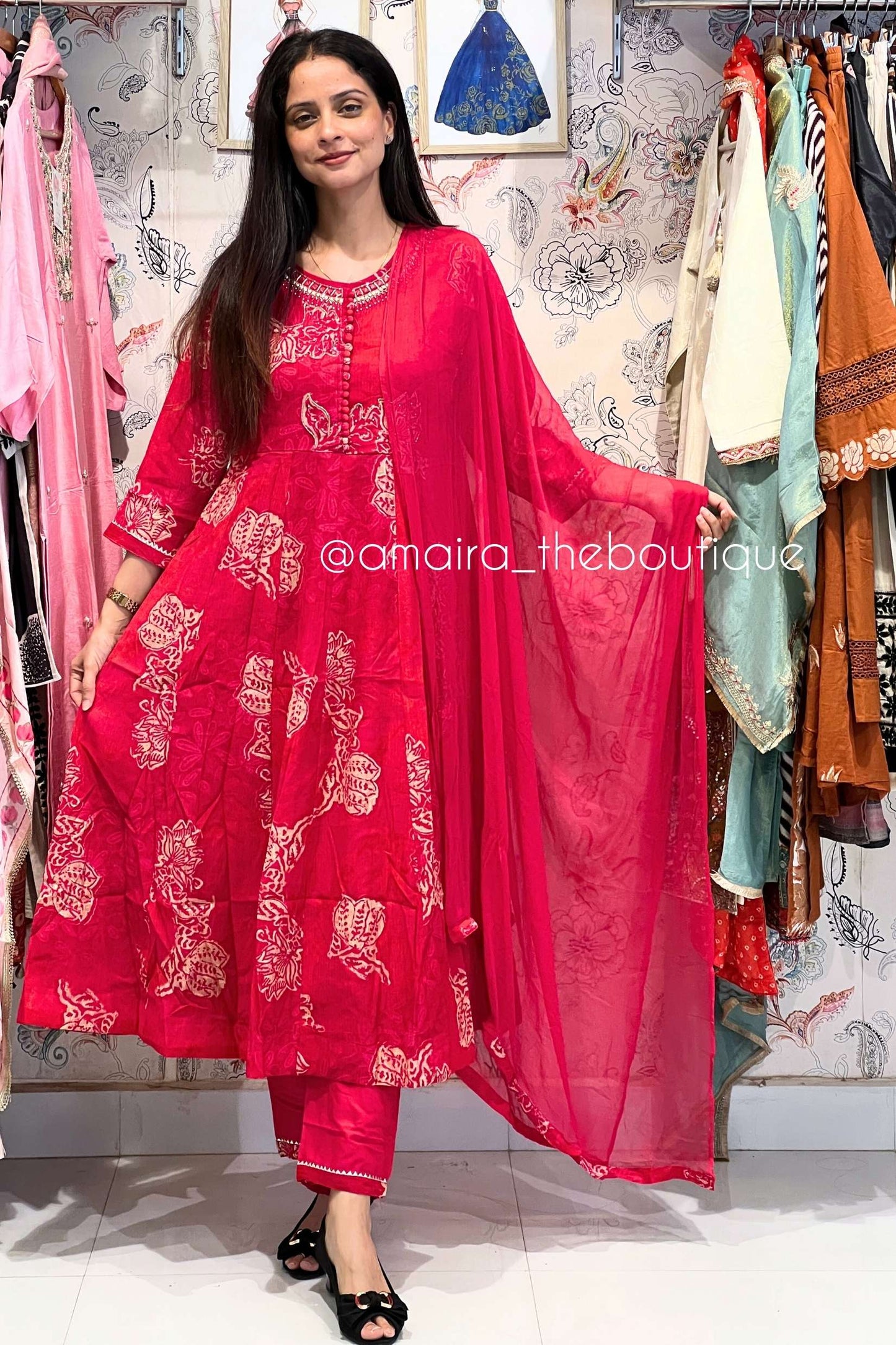 MEERA KURTA SET