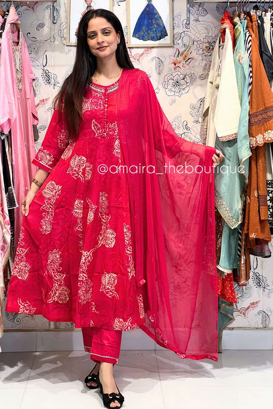 MEERA KURTA SET