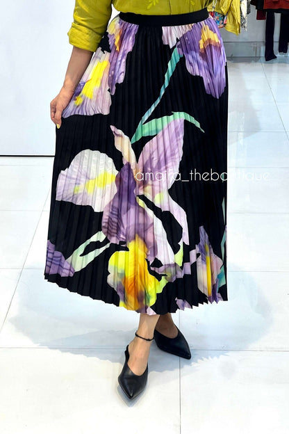 TOKYO PLEATED SKIRTS