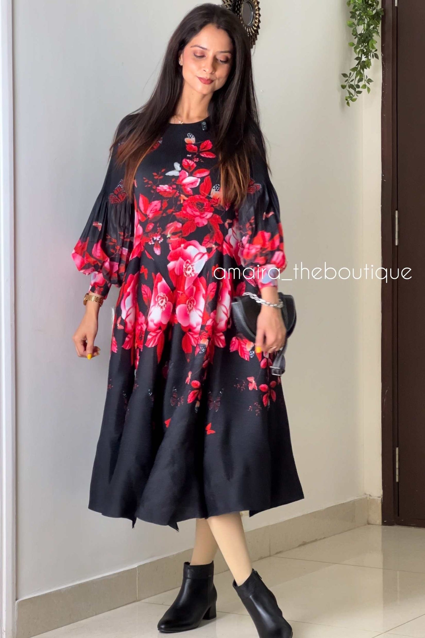 SAMAIRA KOREAN DRESSES