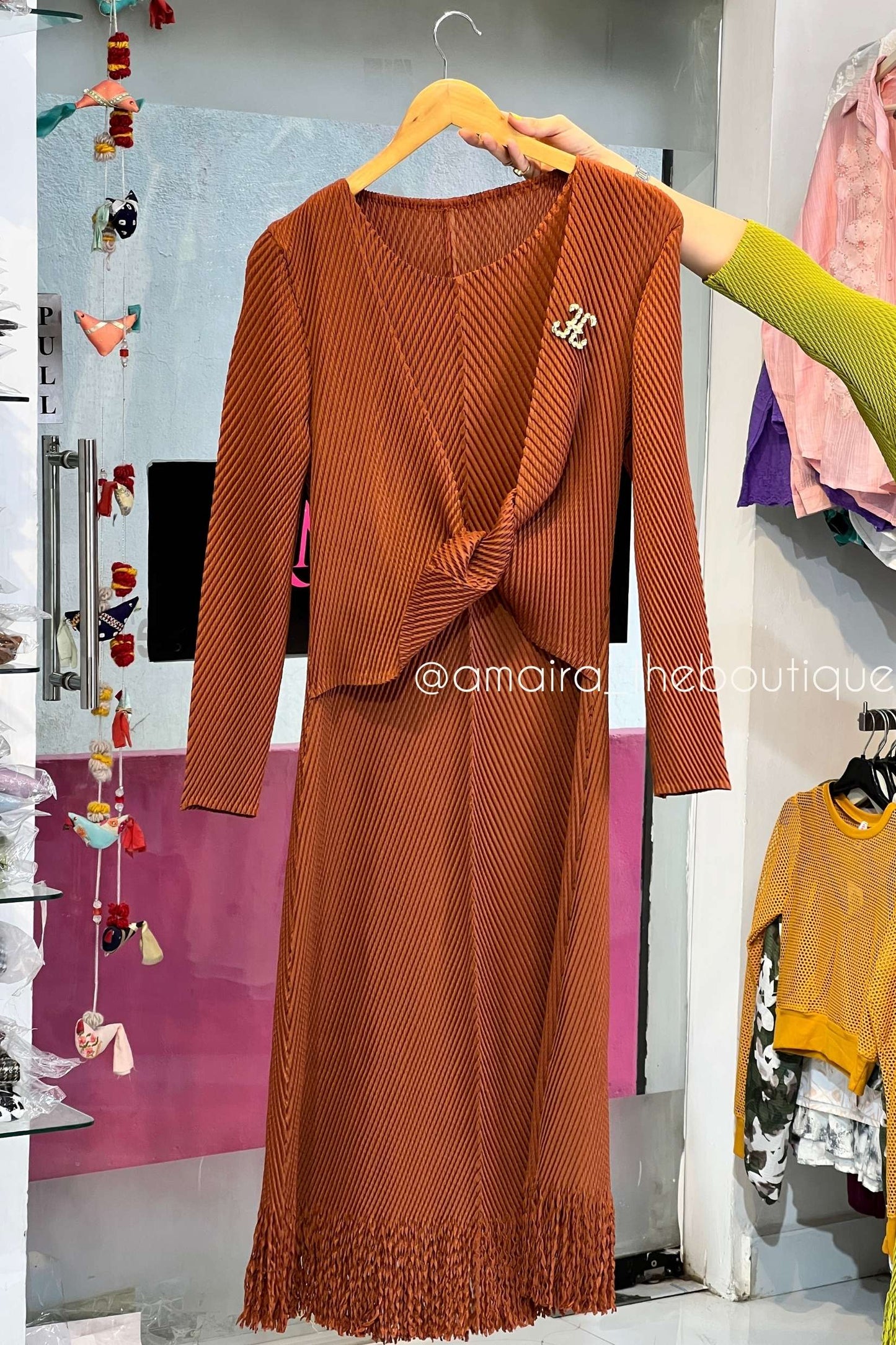 KNOT KOREAN DRESSES