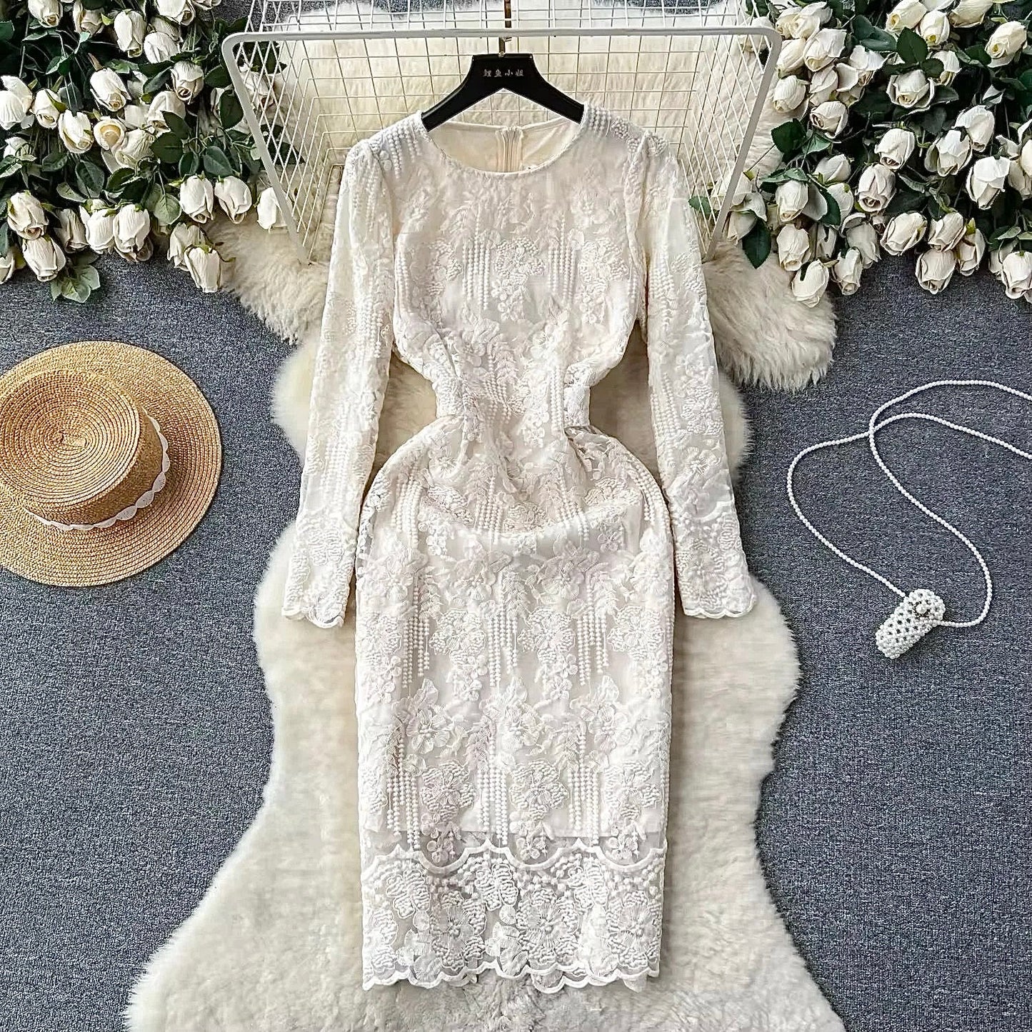 SARAH LACE DRESS