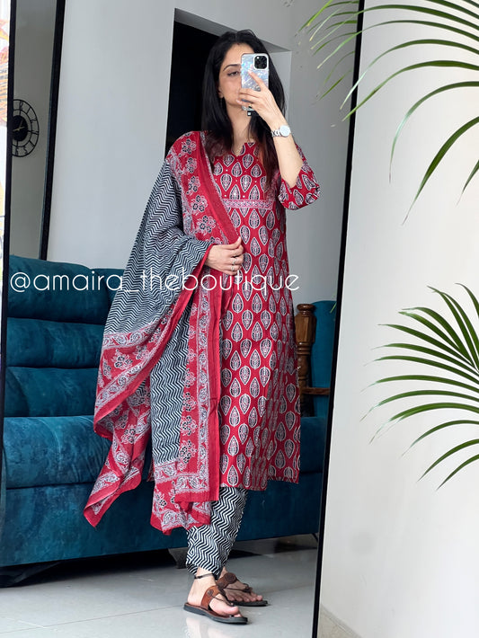 RANGOLI KURTA SET