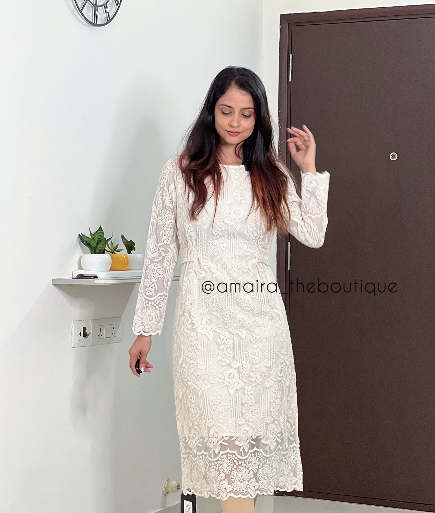 SARAH LACE DRESS
